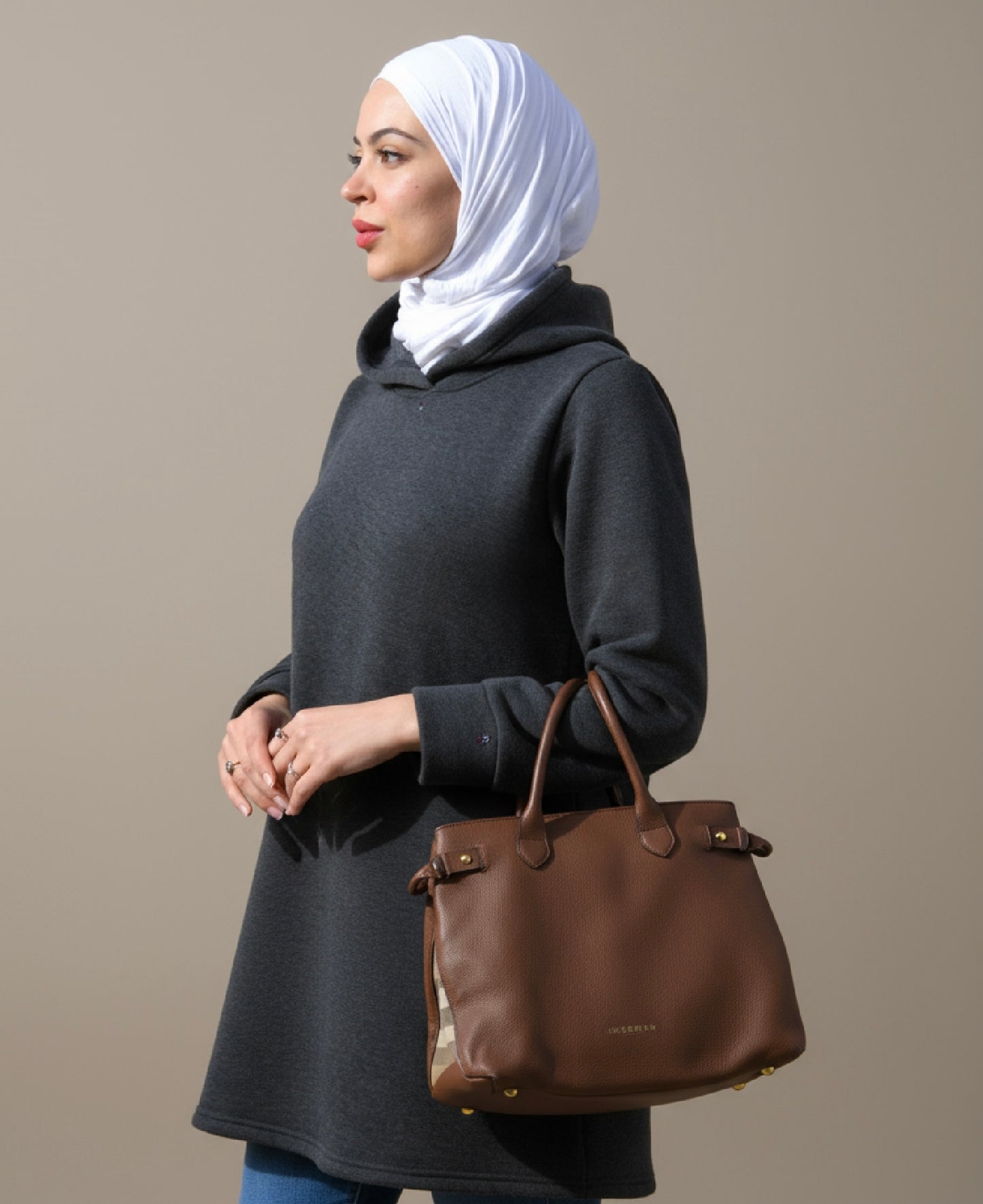 Capuche Nejma