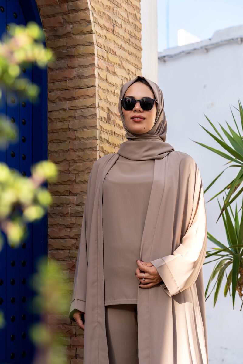 Abaya Set -   بيج فاتح