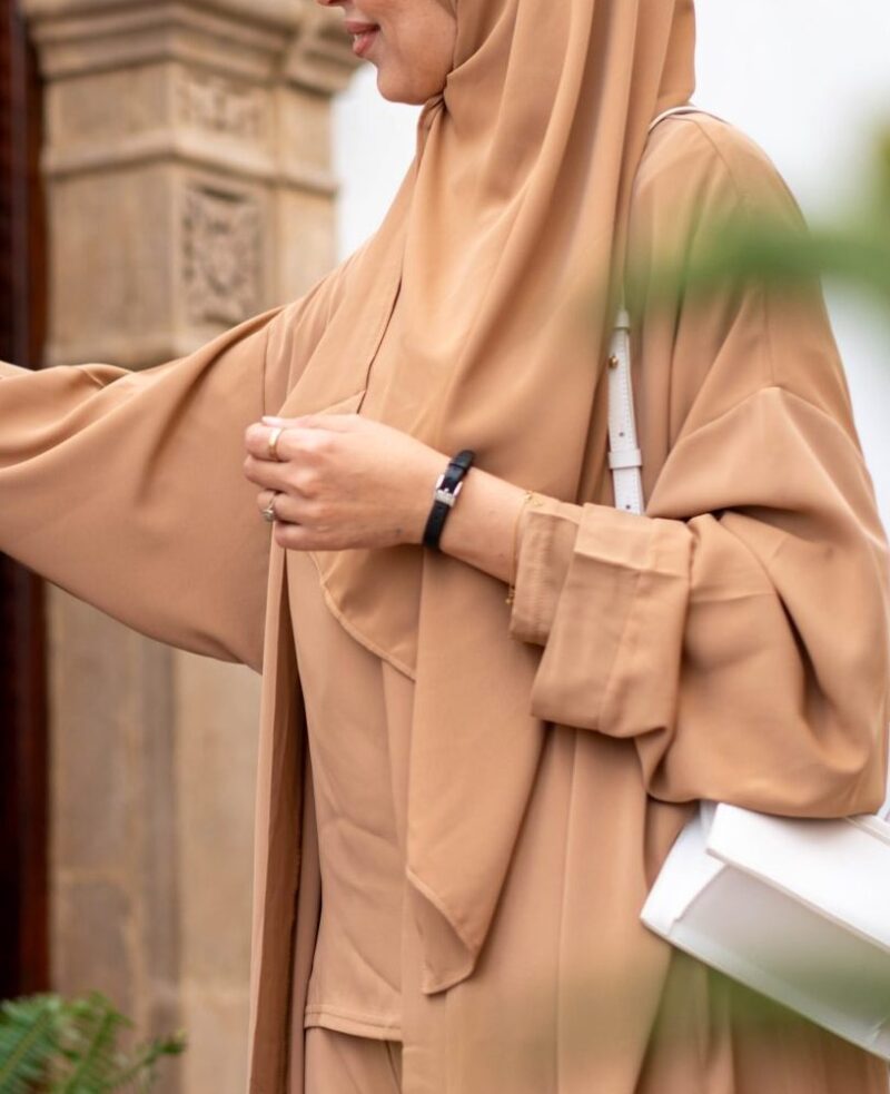 Abaya Set - بيج كاراميل